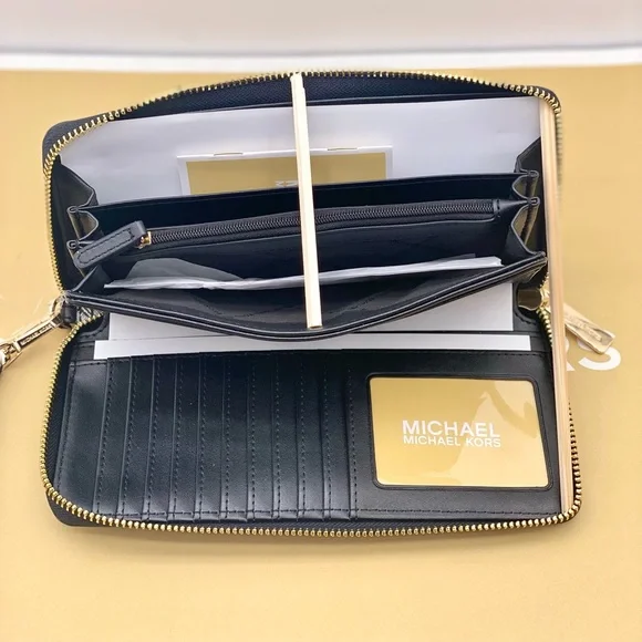 Michael Kors Large Continental Wallet Black - Picture 6 of 12